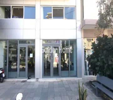 Store 175m<sup>2</sup> for rent photo 9