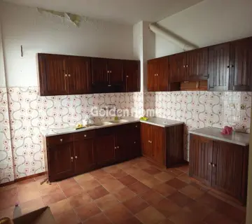 Floor Apartment 105m<sup>2</sup> for sale photo 3