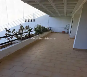 Floor Apartment 103m<sup>2</sup> for rent photo 4812858