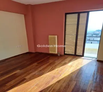 Floor Apartment 103m<sup>2</sup> for rent photo 4812867