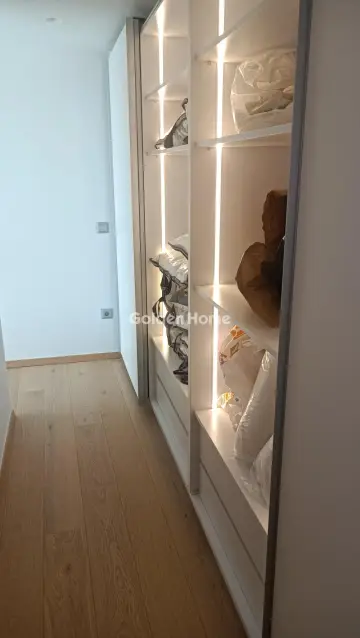 Floor Maisonette 192m<sup>2</sup> for sale photo 16