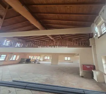 独立建筑 500m<sup>2</sup> for rent photo 2