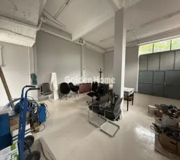 独立建筑 200m<sup>2</sup> for rent photo 4