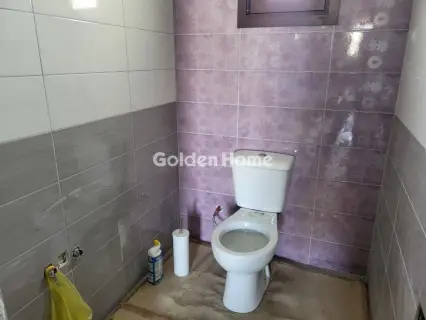 Independent Maisonette 208m<sup>2</sup> for sale photo 4814846