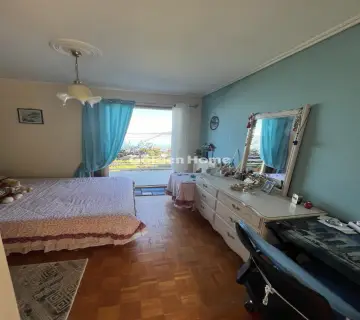 House 350m<sup>2</sup> for rent photo 34