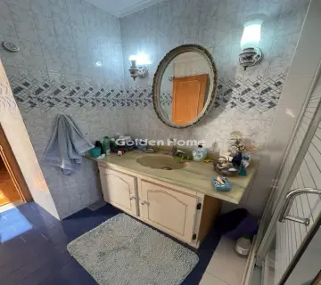 House 350m<sup>2</sup> for rent photo 41
