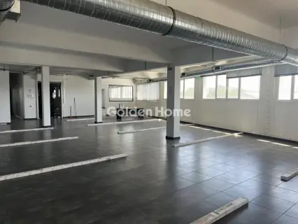 Office 321m<sup>2</sup> for rent photo 7
