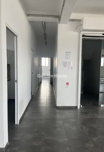 Office 321m<sup>2</sup> for rent photo 11