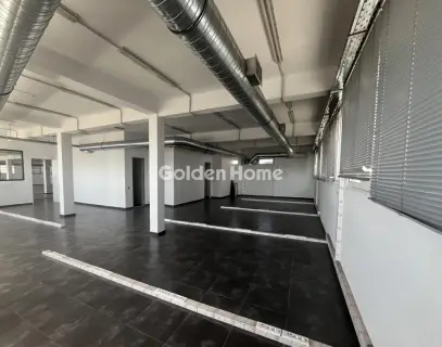 Office 321m<sup>2</sup> for rent photo 3