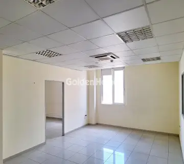 Office 2302m<sup>2</sup> for rent photo 20