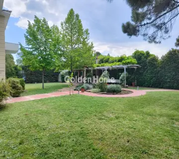 House 720m<sup>2</sup> for sale photo 4823820