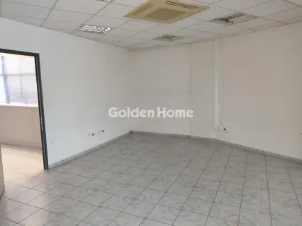 Office 165m<sup>2</sup> for rent photo 4