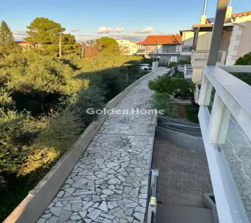 独立复式小屋 251m<sup>2</sup> for sale photo 11