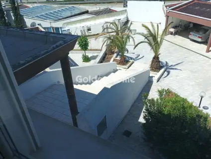 Independent Maisonette 450m<sup>2</sup> for sale photo 6