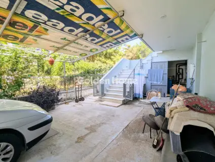 House 250m<sup>2</sup> for sale photo 28