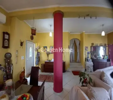 House 240m<sup>2</sup> for sale photo 4