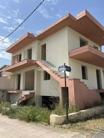 Κτίριο 158τ.μ. προς πώληση φωτογραφία 1