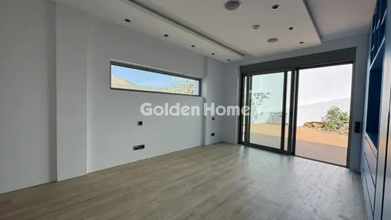 Independent Maisonette 570m<sup>2</sup> for sale photo 17