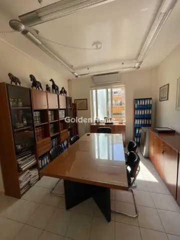 Office 42m<sup>2</sup> for sale photo 1