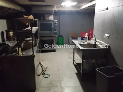 Store 286m<sup>2</sup> for rent photo 4