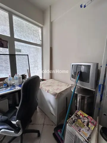 店铺 75m<sup>2</sup> for sale photo 2