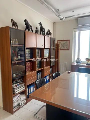 Office 42m<sup>2</sup> for sale photo 2