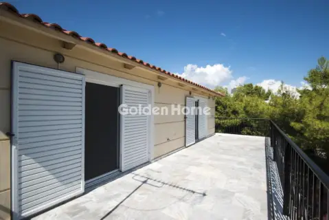 Independent Maisonette 330m<sup>2</sup> for sale photo 27