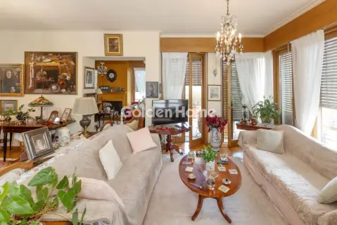 Maisonette Attached 300m<sup>2</sup> for sale photo 5