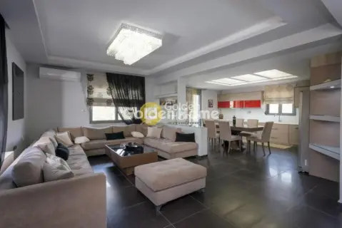 House 130m<sup>2</sup> for rent photo 4