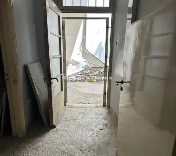 Κτίριο 297τ.μ. προς πώληση φωτογραφία 5