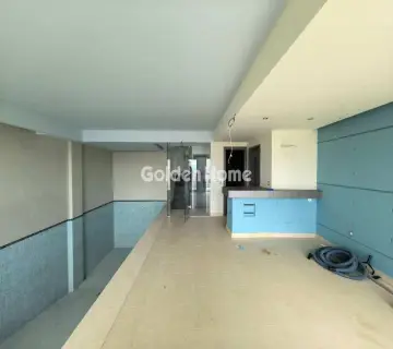 Independent Maisonette 354m<sup>2</sup> for sale photo 5