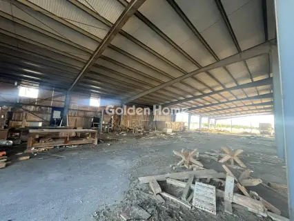 Industrial 2000m<sup>2</sup> for sale photo 5