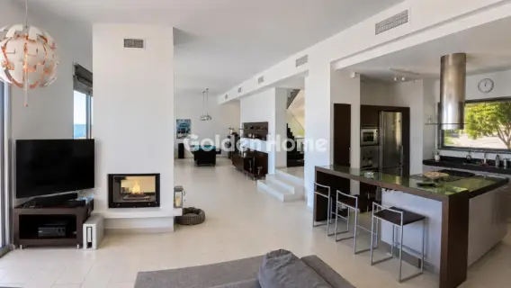 House 384m<sup>2</sup> for sale photo 5531570