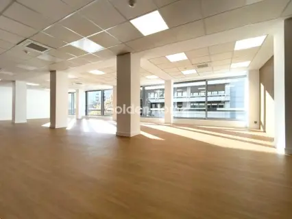 Office 180m<sup>2</sup> for rent photo 5