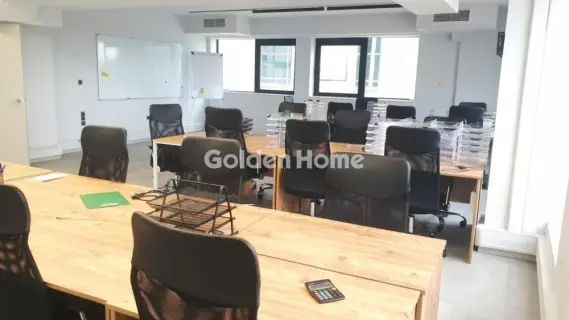 Office 180m<sup>2</sup> for rent photo 11