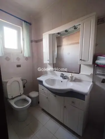 Floor Maisonette 200m<sup>2</sup> for rent photo 4896846
