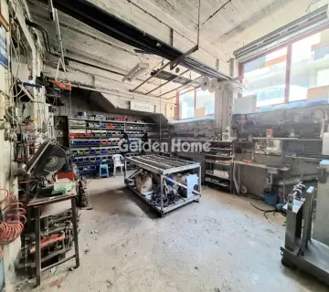 Warehouse 76m<sup>2</sup> for sale photo 2