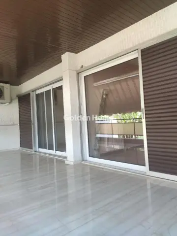 Apartment 120m<sup>2</sup> for rent photo 4