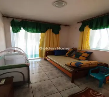 House 230m<sup>2</sup> for rent photo 4904572