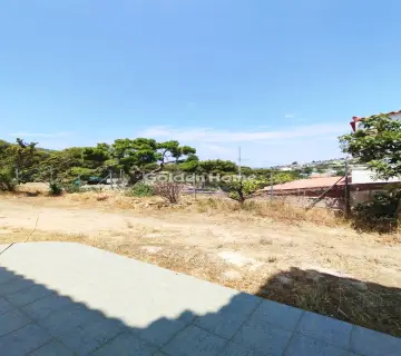 House 230m<sup>2</sup> for rent photo 4904579