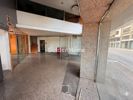 店铺 190m<sup>2</sup> for rent photo 3