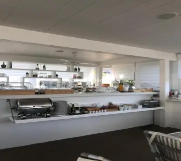 Hotel 1100m<sup>2</sup> for rent photo 6
