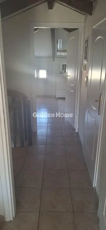 Floor Maisonette 142m<sup>2</sup> for sale photo 17