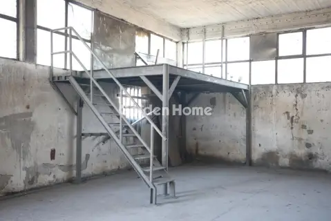 Industrial 2414m<sup>2</sup> for sale photo 4938190