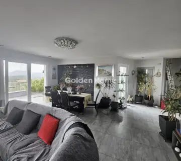 Independent Maisonette 240m<sup>2</sup> for sale photo 4953394