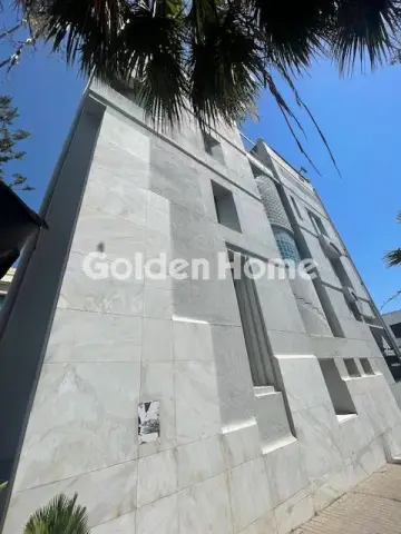 Independent Building 600m<sup>2</sup> for sale photo 2