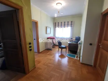 House 350m<sup>2</sup> for sale photo 13