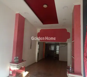 店铺 60m<sup>2</sup> for rent photo 2