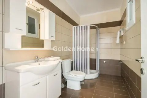 Hotel 200m<sup>2</sup> for sale photo 16