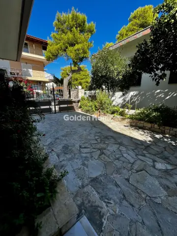 Apartment 150m<sup>2</sup> for rent photo 43